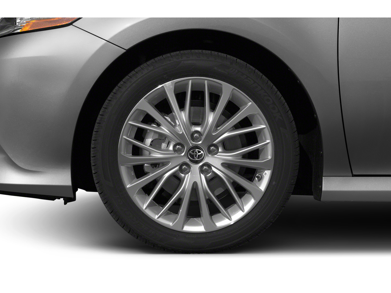 2020 Toyota Camry Hybrid SE