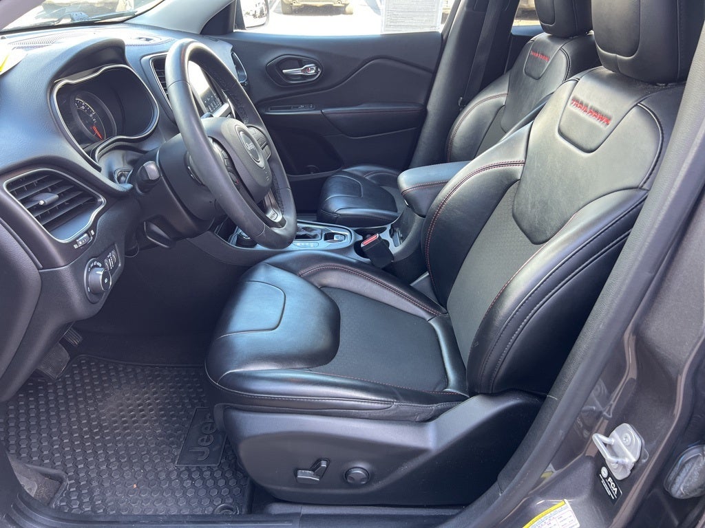 2022 Jeep Cherokee Trailhawk