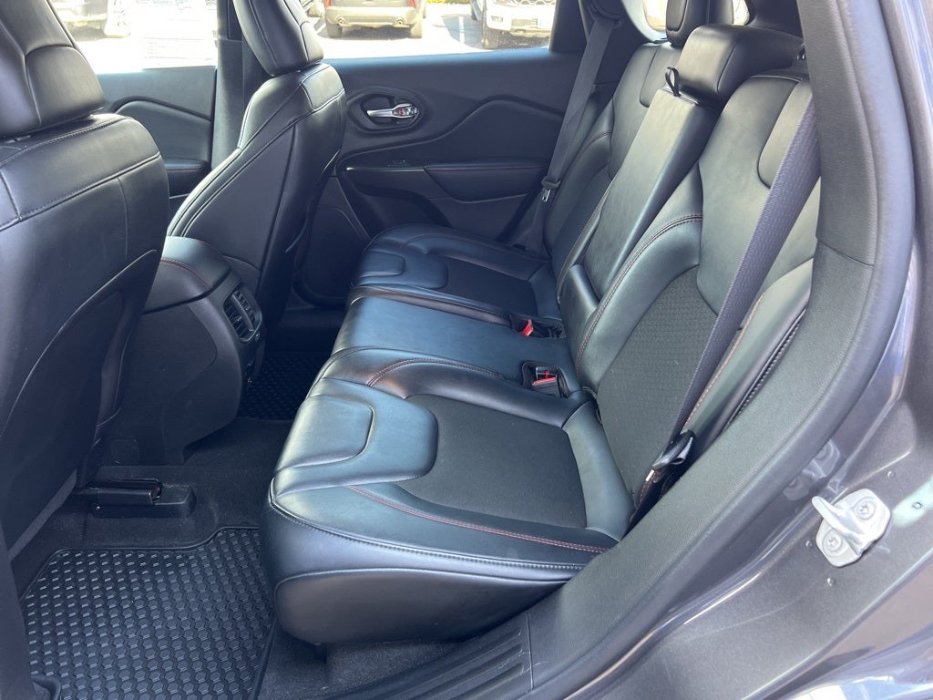 2022 Jeep Cherokee Trailhawk