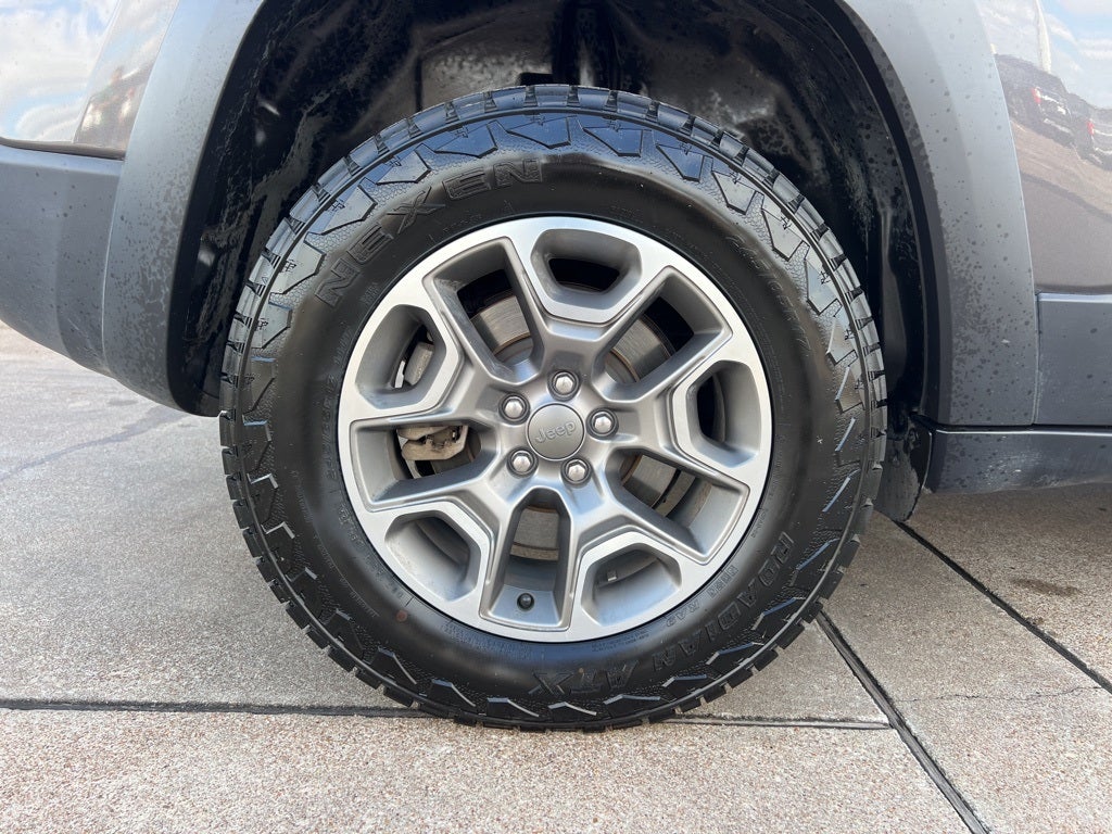 2022 Jeep Cherokee Trailhawk