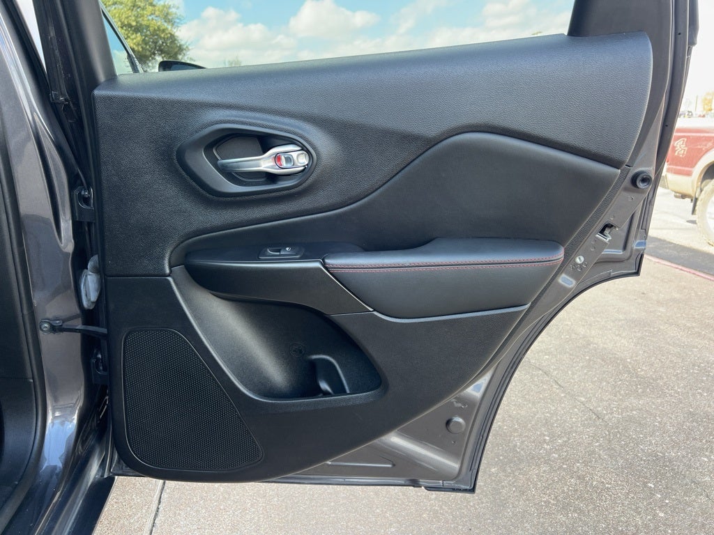 2022 Jeep Cherokee Trailhawk