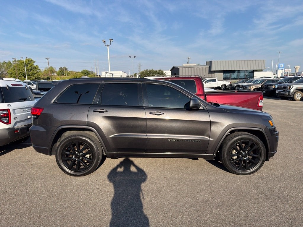 2021 Jeep Grand Cherokee Laredo X