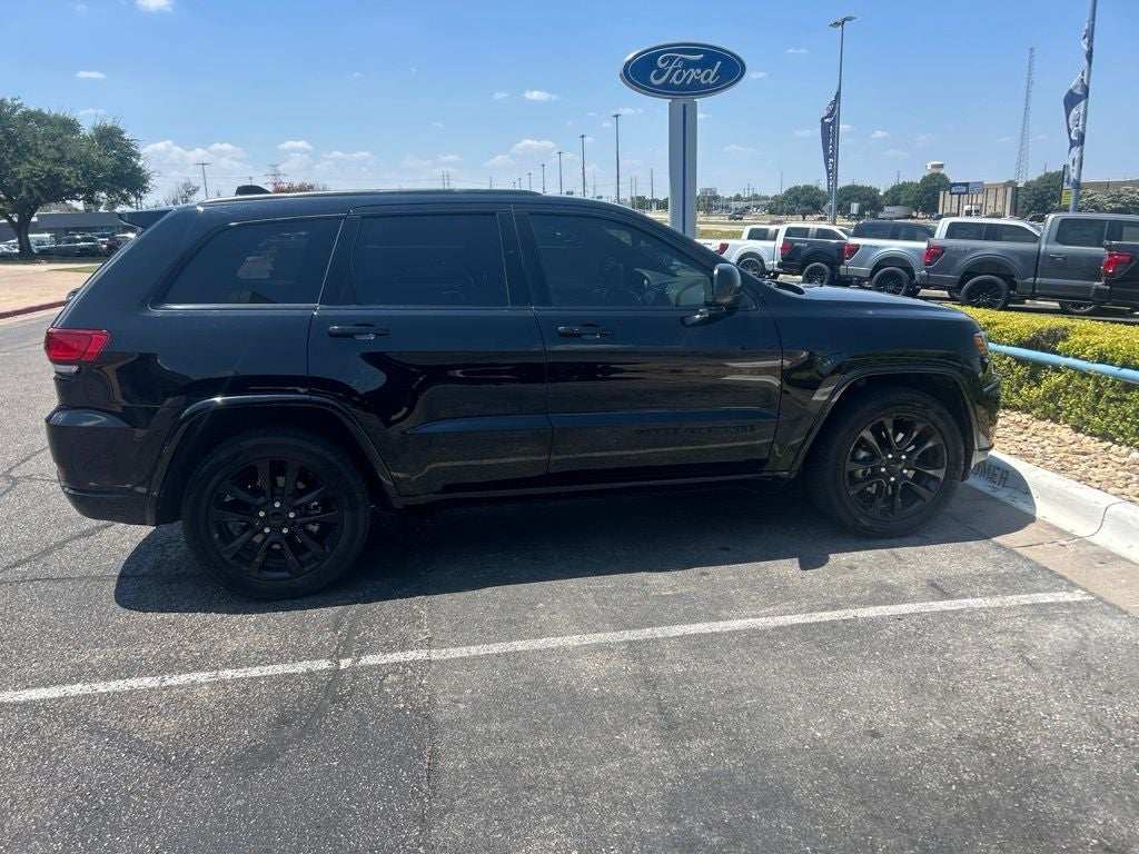 2020 Jeep Grand Cherokee Altitude