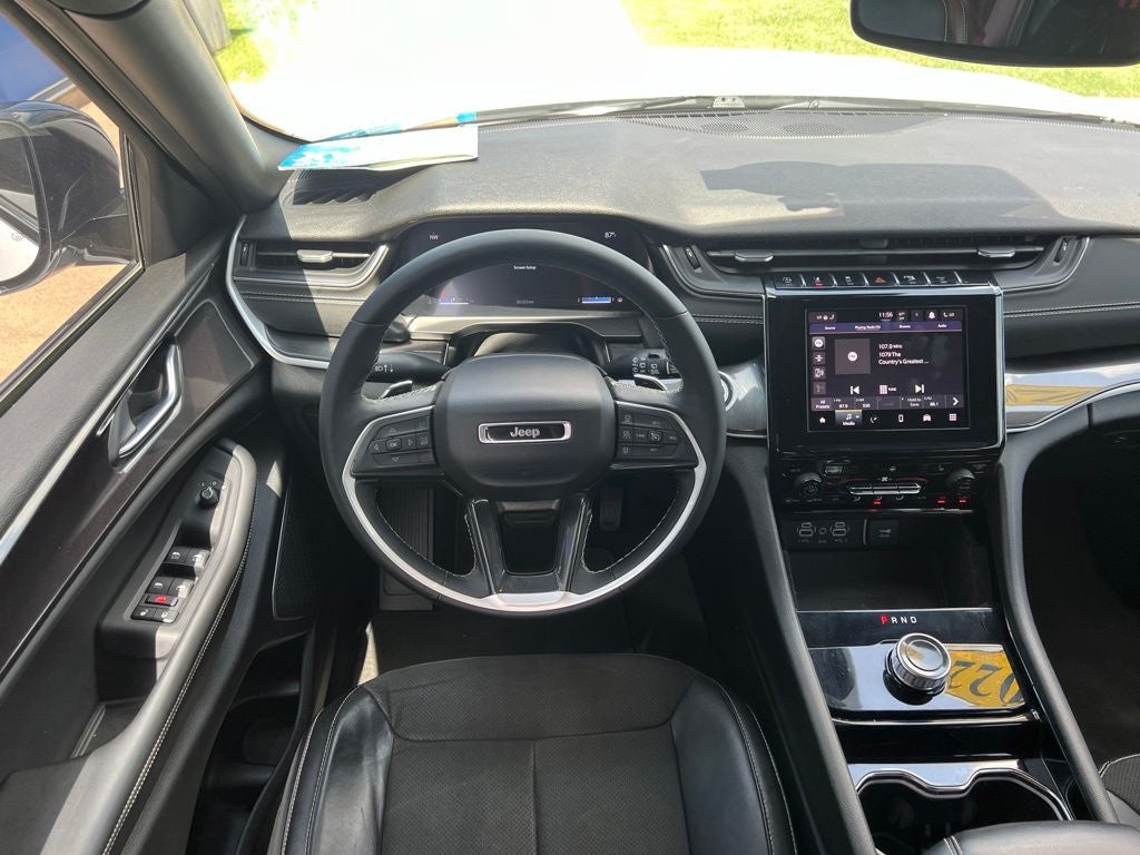 2022 Jeep Grand Cherokee L Altitude