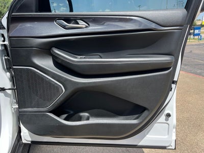 2022 Jeep Grand Cherokee L Altitude