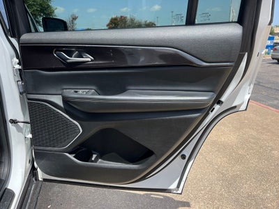 2022 Jeep Grand Cherokee L Altitude