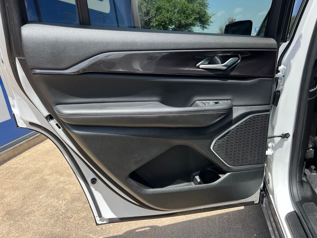 2022 Jeep Grand Cherokee L Altitude