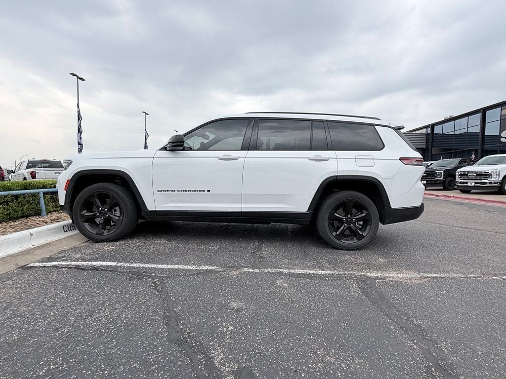 2022 Jeep Grand Cherokee L Altitude