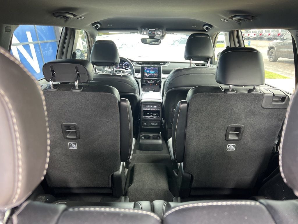 2022 Jeep Grand Cherokee L Altitude