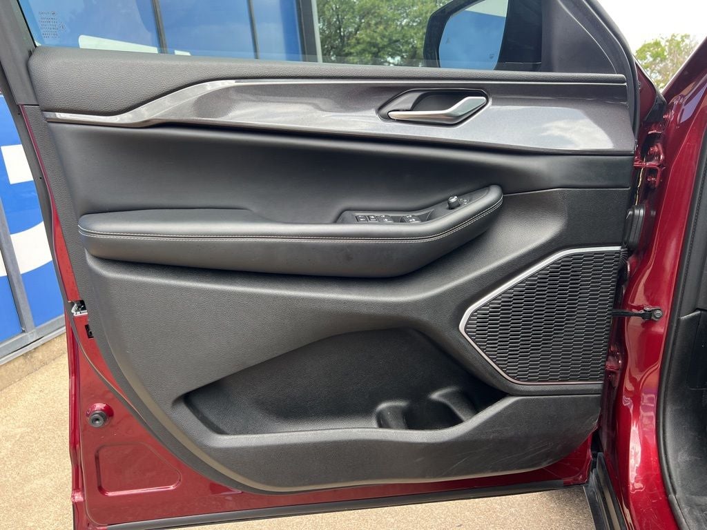2022 Jeep Grand Cherokee L Altitude