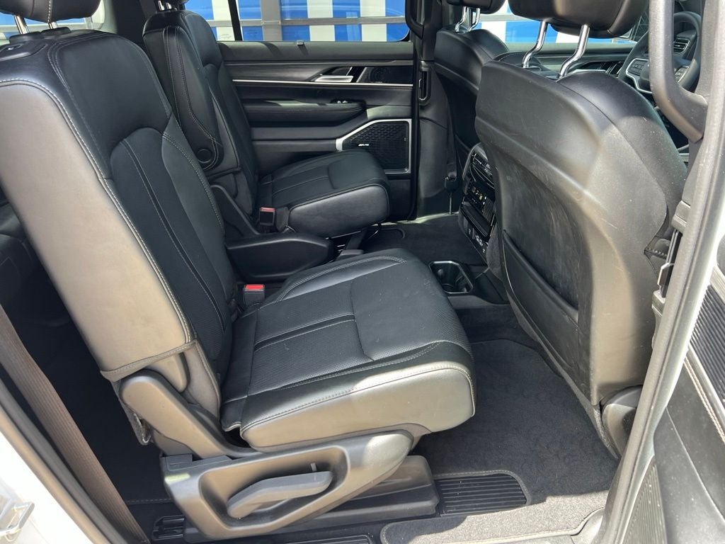 2023 Jeep Wagoneer Series II