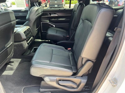 2023 Jeep Wagoneer Series II