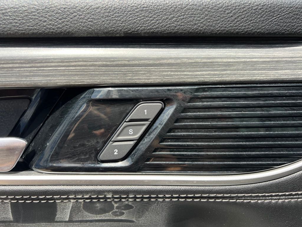 2023 Jeep Wagoneer Series II