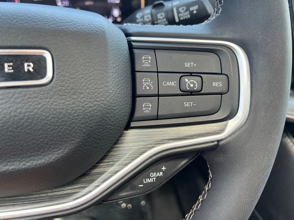 2023 Jeep Wagoneer Series II