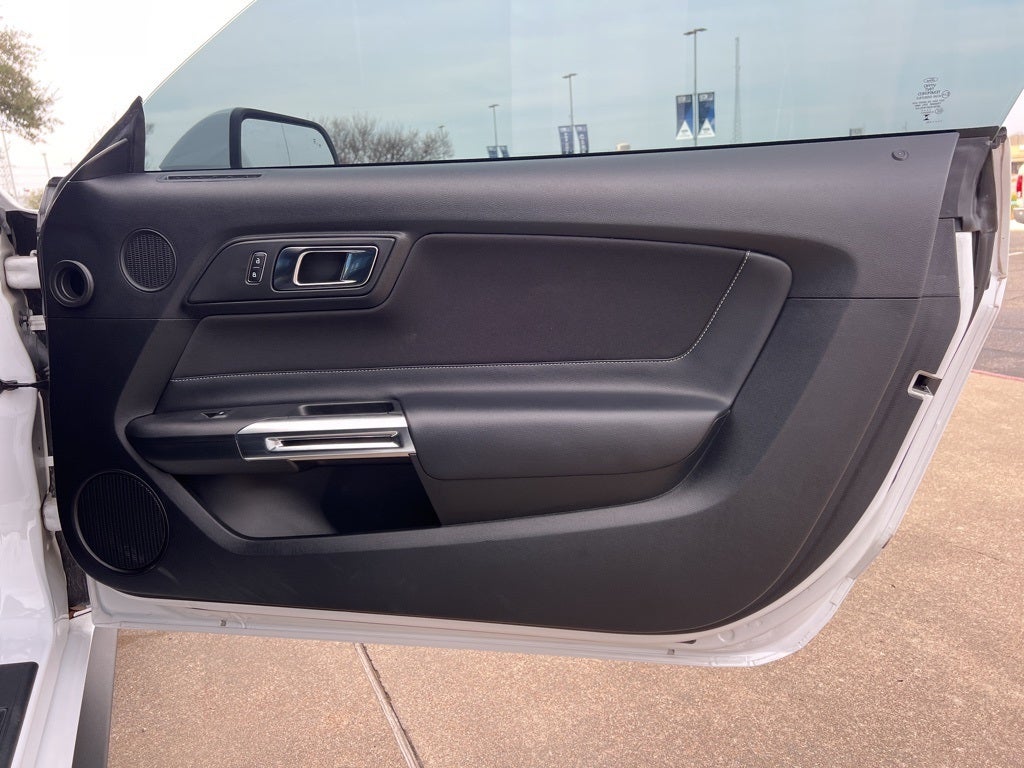 2023 Ford Mustang EcoBoost