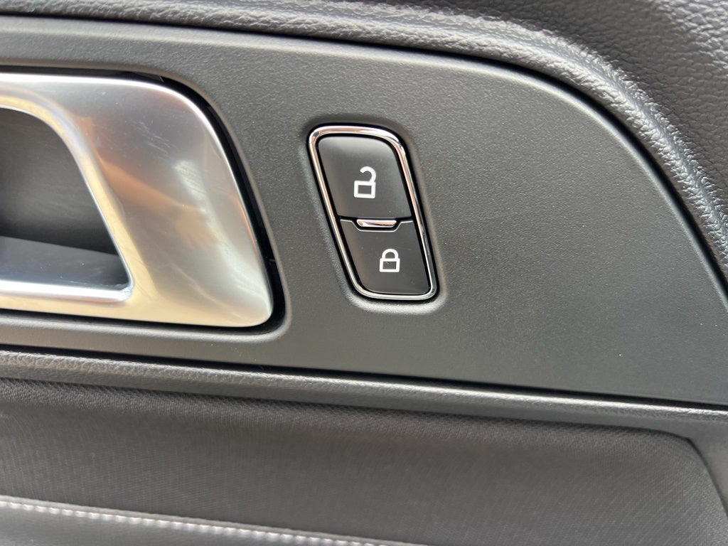 2023 Ford Mustang EcoBoost