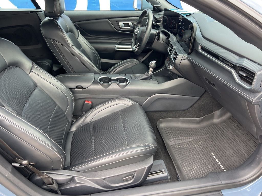 2025 Ford Mustang EcoBoost Premium