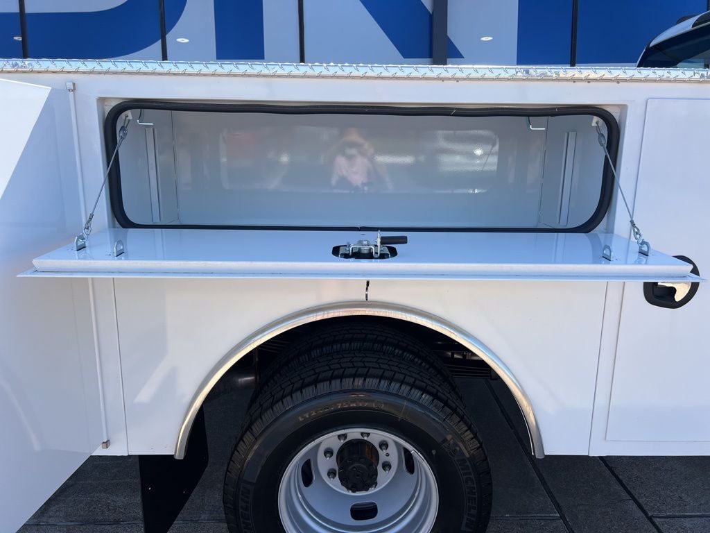 2026 Ford Super Duty F-350SD XL DRW