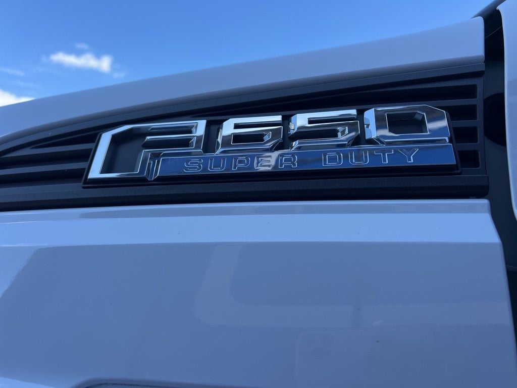 2027 Ford Super Duty F-650SD Base