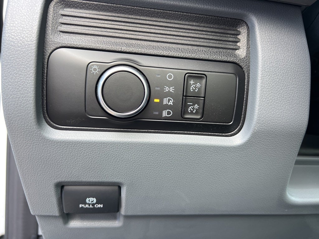 2026 Ford Super Duty F-550SD XL DRW