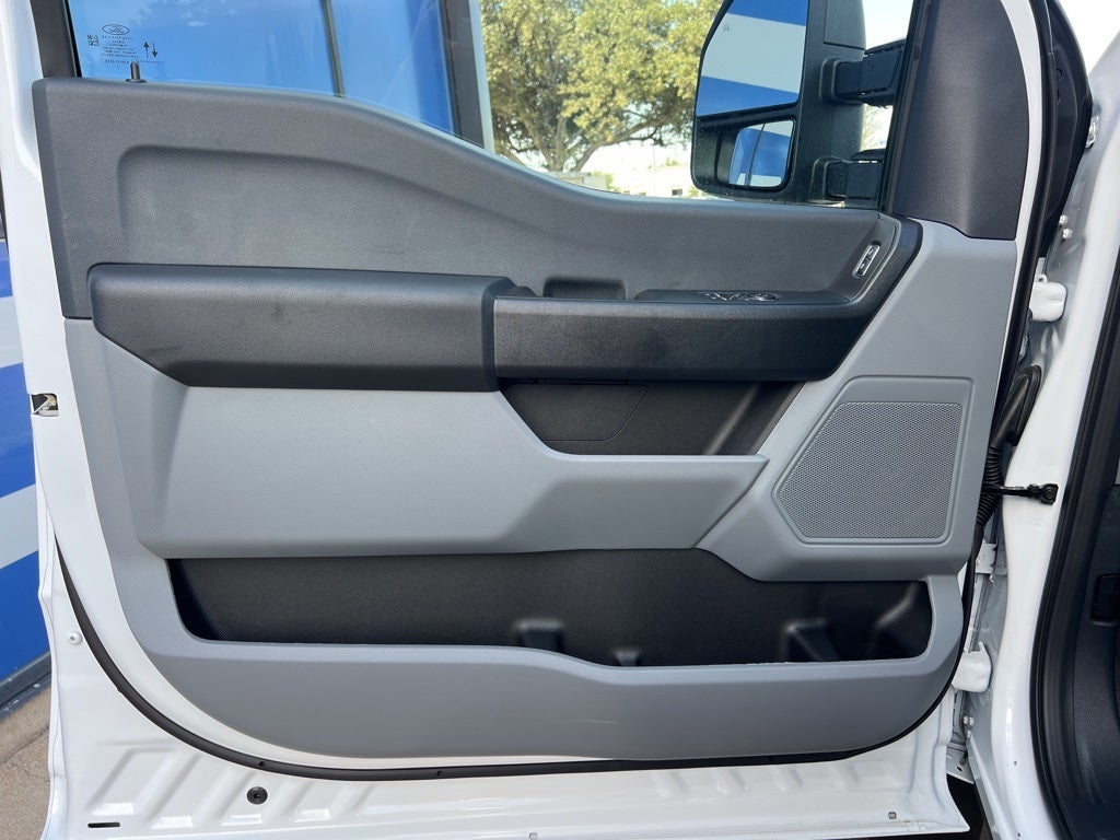 2026 Ford Super Duty F-550SD XL DRW