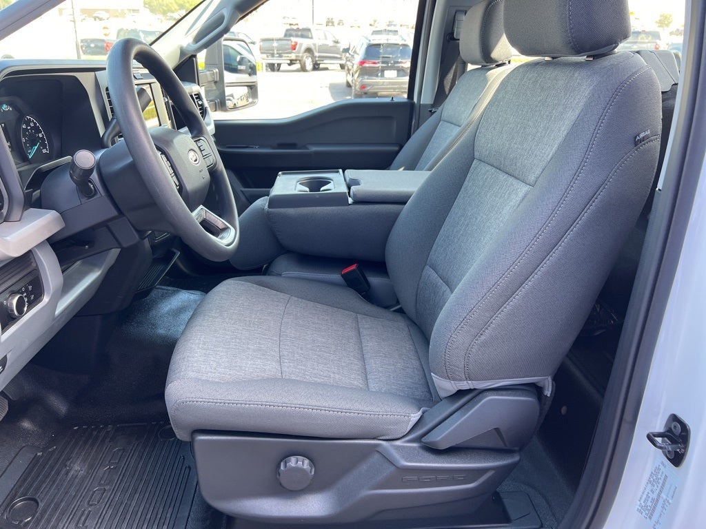 2026 Ford Super Duty F-550SD XL DRW