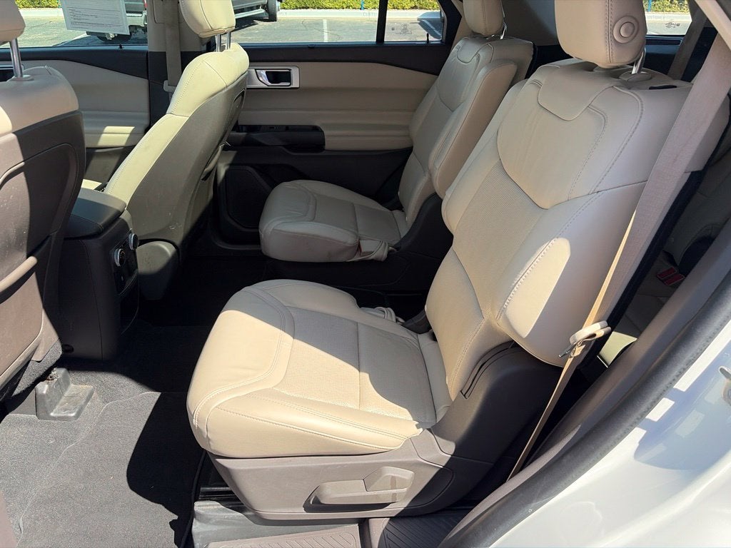 2020 Ford Explorer Platinum