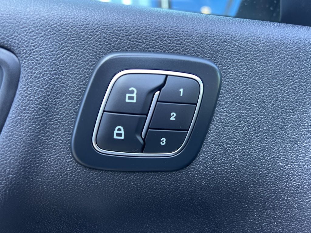 2025 Ford Escape Hybrid Platinum