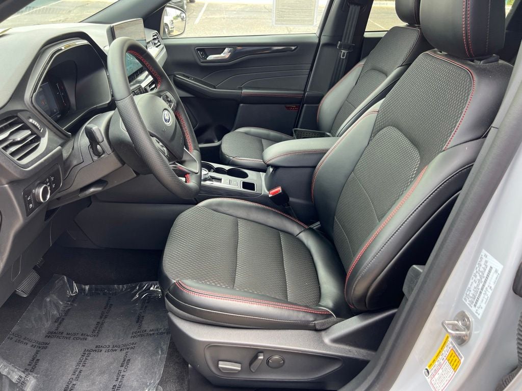 2025 Ford Escape Hybrid ST-Line