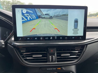 2025 Ford Escape Hybrid ST-Line