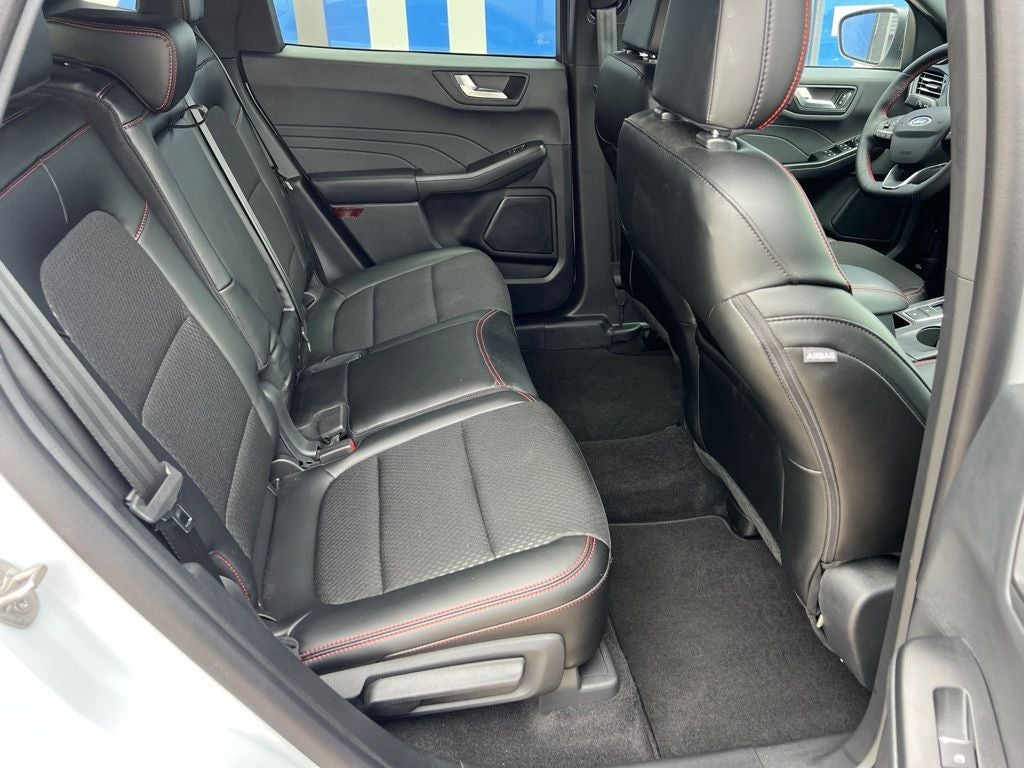 2025 Ford Escape Hybrid ST-Line