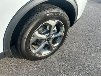 2025 Ford Escape Hybrid ST-Line