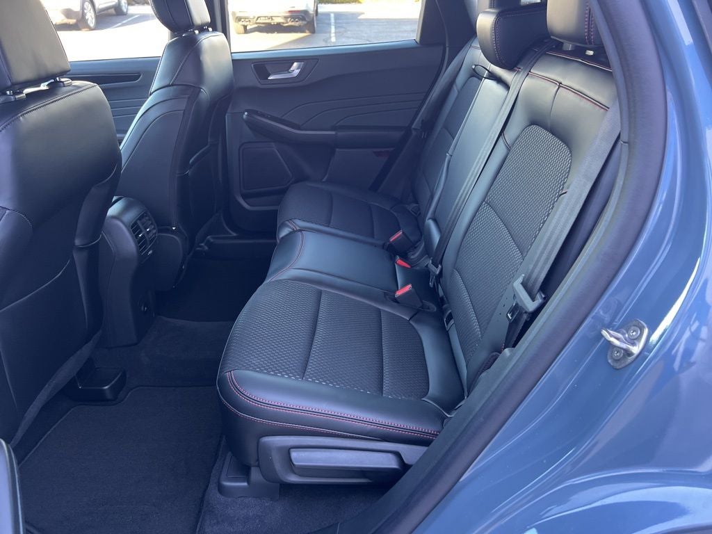 2026 Ford Escape Hybrid ST-Line Select