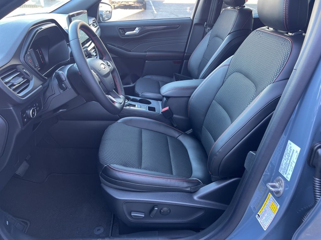 2026 Ford Escape Hybrid ST-Line Select