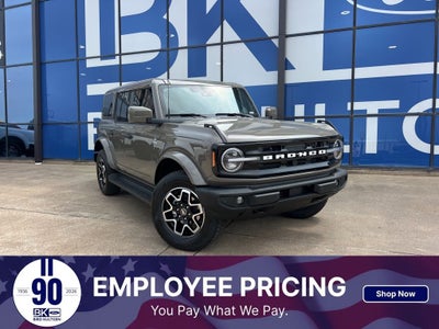 2026 Ford Bronco Outer Banks