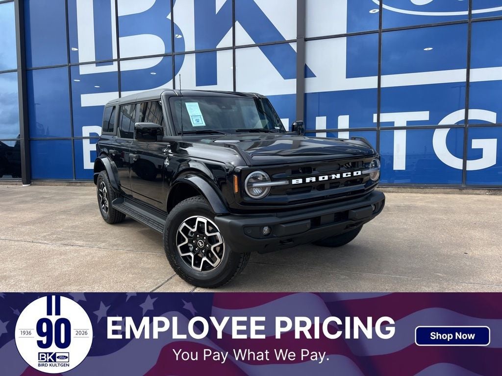 2026 Ford Bronco Outer Banks 4x4's photo