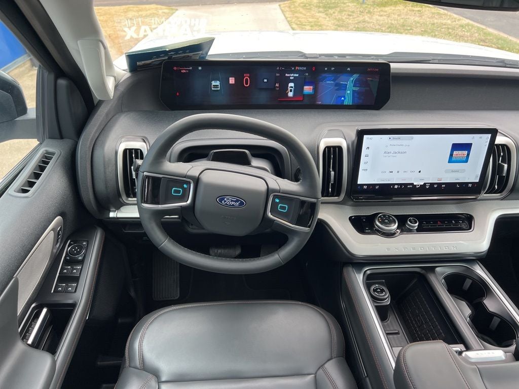 2025 Ford Expedition Max Active