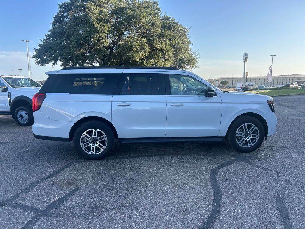 2025 Ford Expedition Max Active