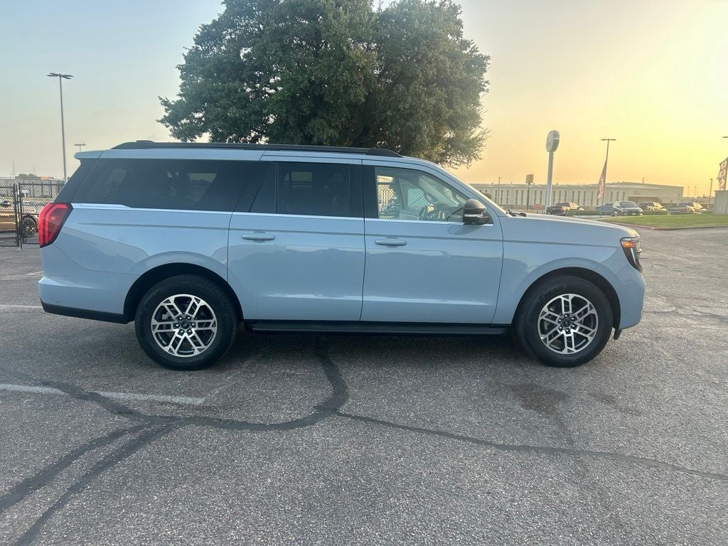 2025 Ford Expedition Max Active