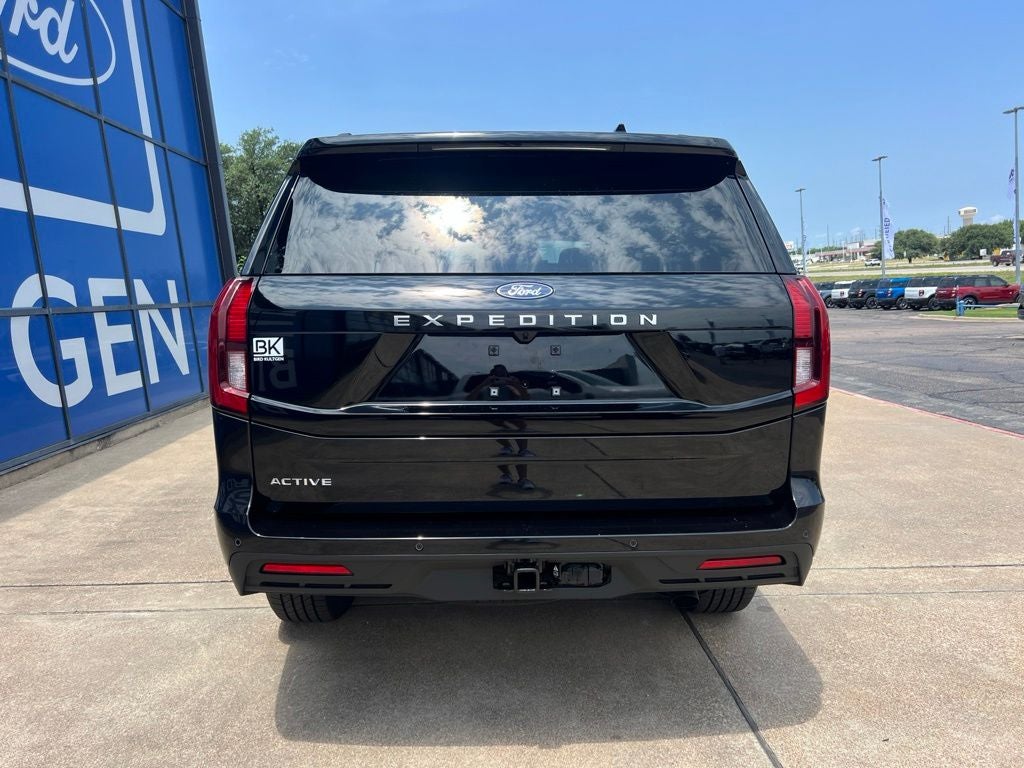 2026 Ford Expedition Active