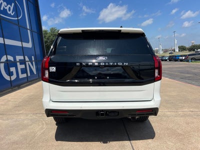 2027 Ford Expedition Active