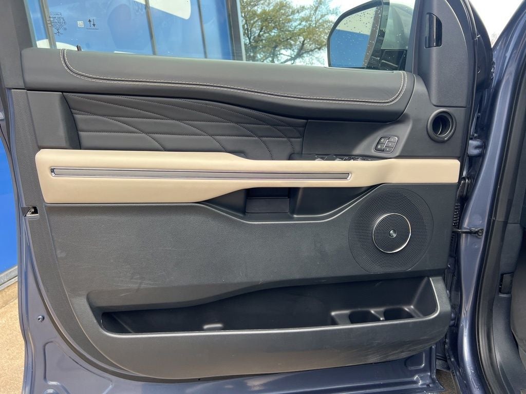 2023 Ford Expedition Platinum
