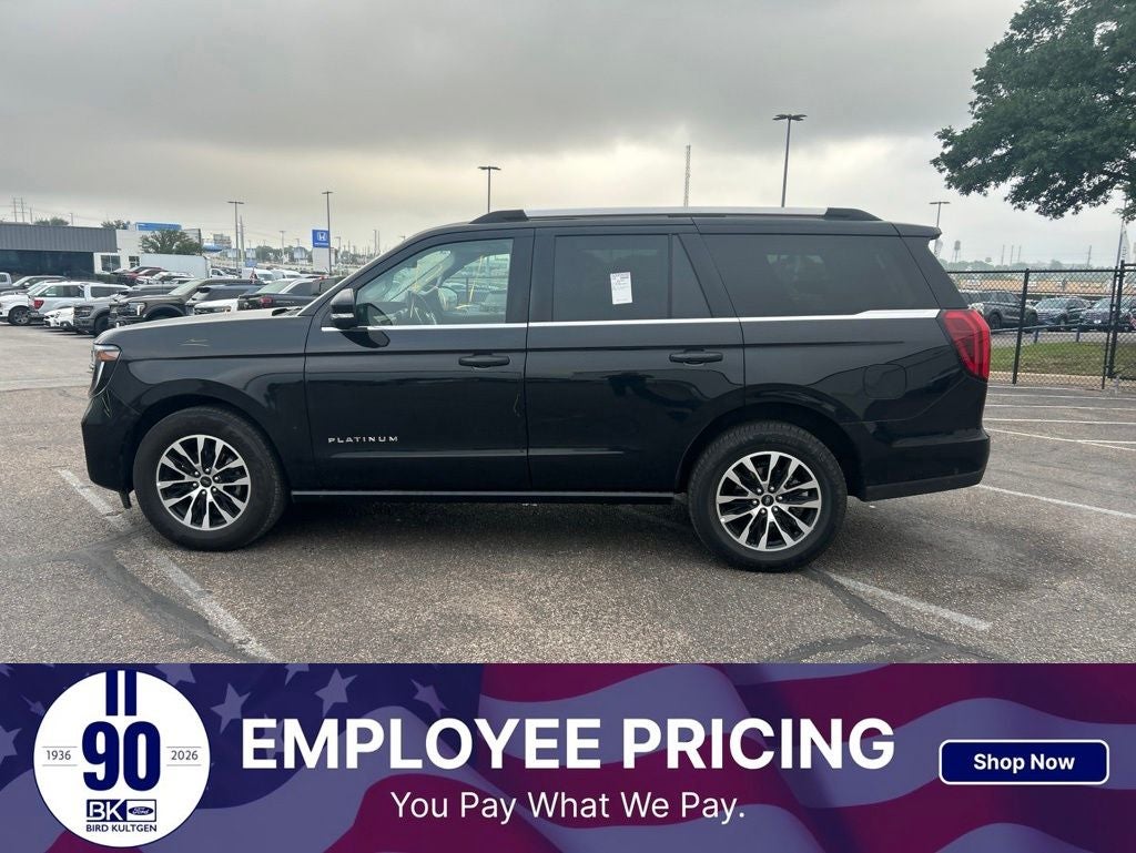 2025 Ford Expedition Platinum 4x4's photo