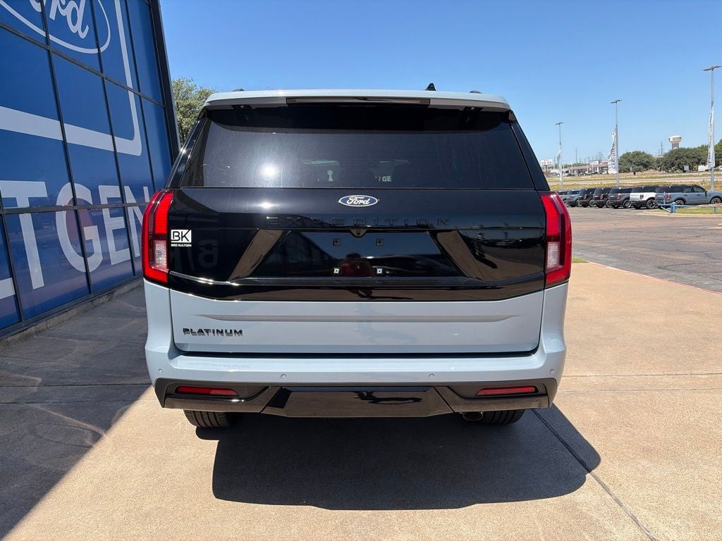 2027 Ford Expedition Platinum