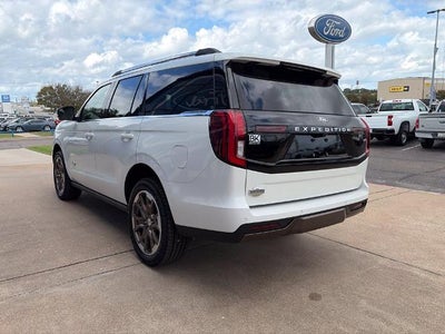 2027 Ford Expedition King Ranch®