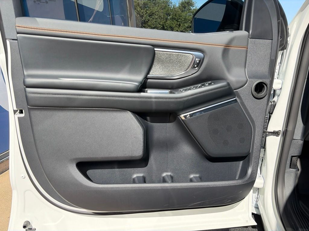 2027 Ford Expedition Tremor