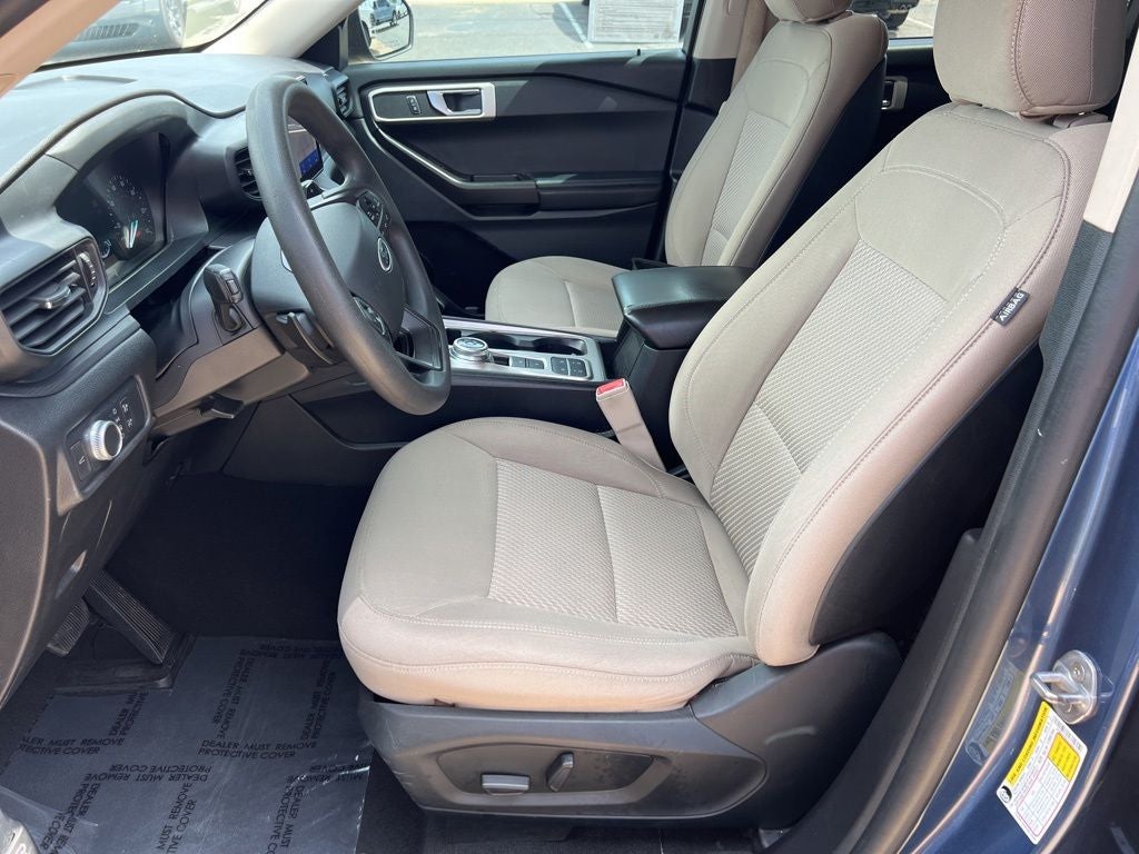 2020 Ford Explorer Base