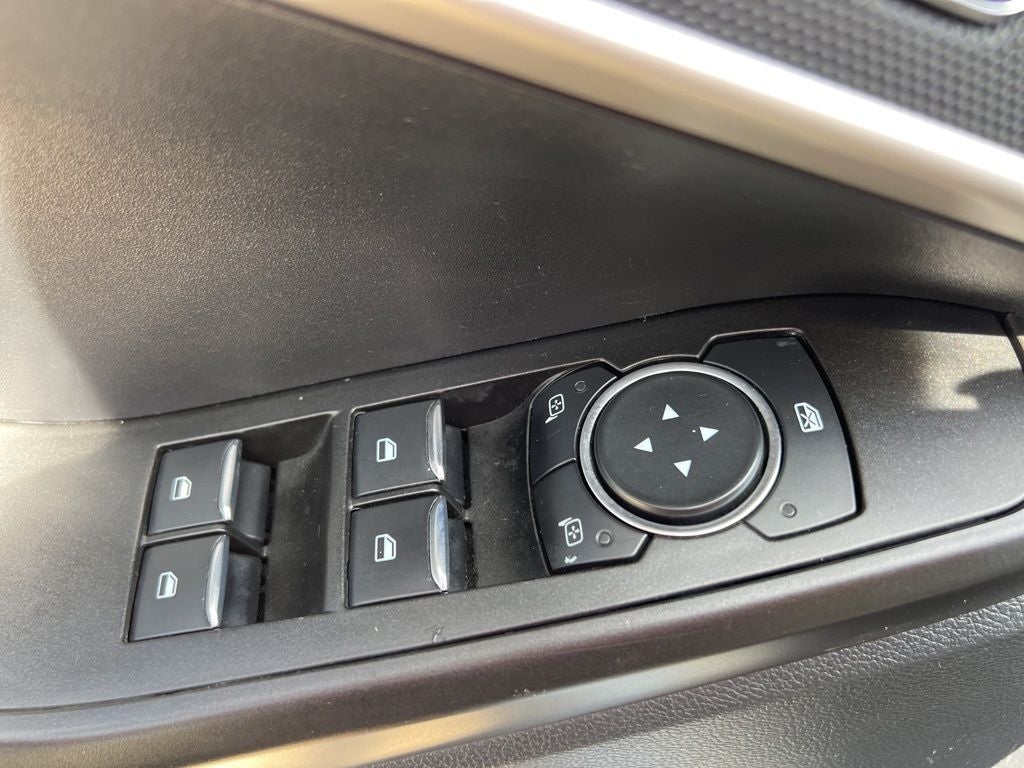 2020 Ford Explorer Base