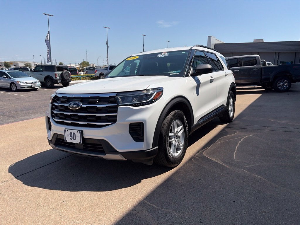 2025 Ford Explorer Active