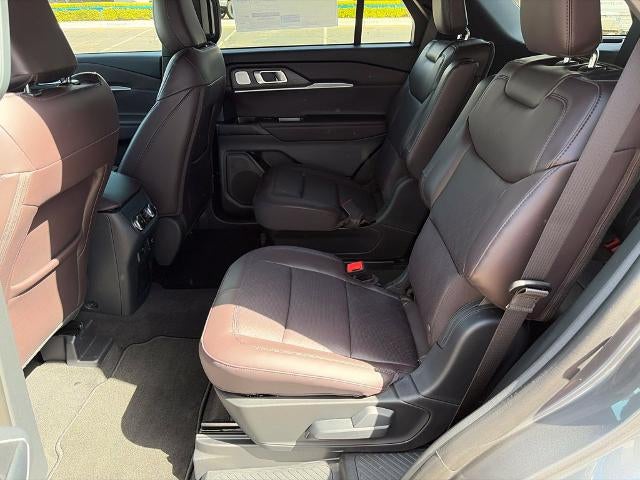 2027 Ford Explorer Platinum™